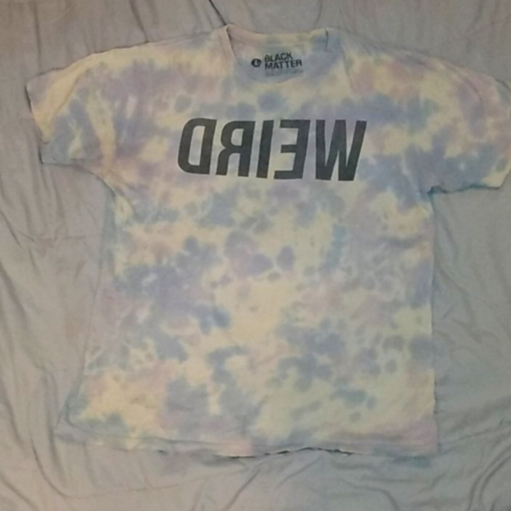 weird spelled backwards tie-dye large tee shirt